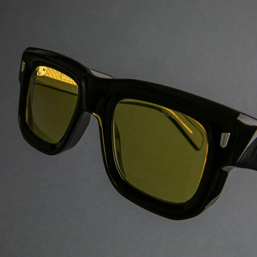 1402 Black Yellow
