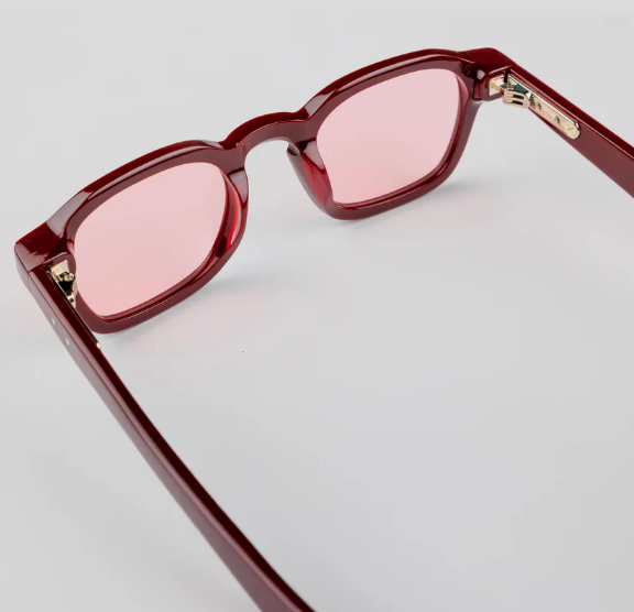 Hero Burgundy Limited Edition