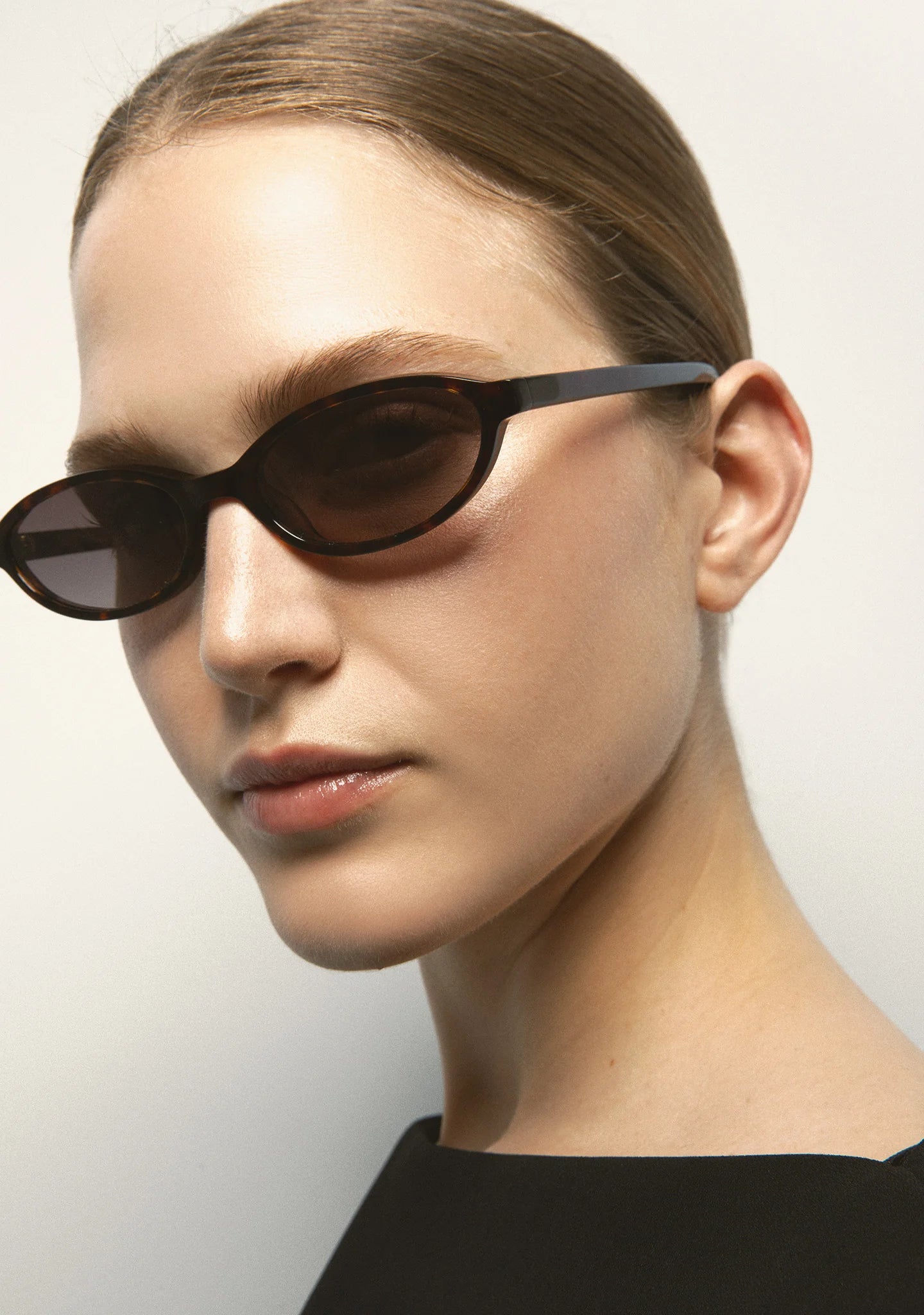 Summerspring dark avana